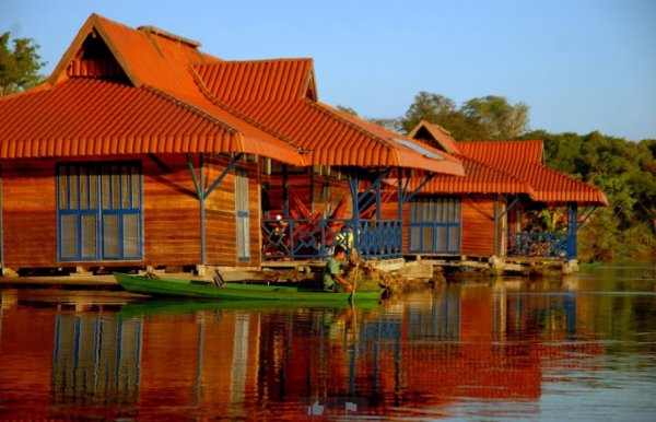 Pousada Uakari Lodge