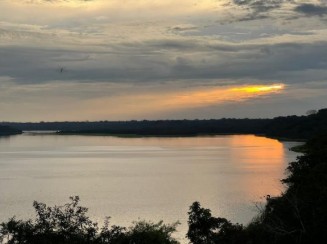 CUNIÃ - Passeio de barco ao entardecer